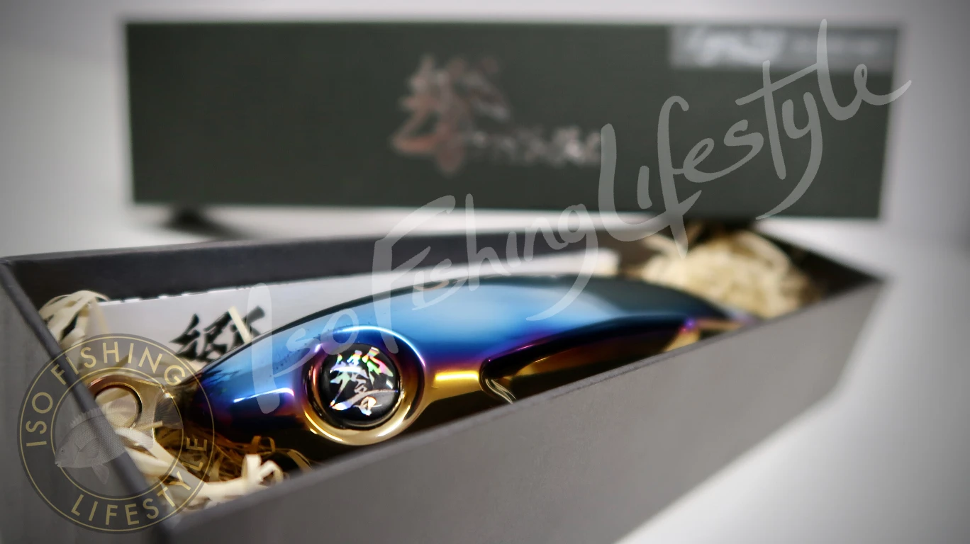 2021 Hibiki X Livre Lapis 210