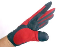 MC Works Light Glove