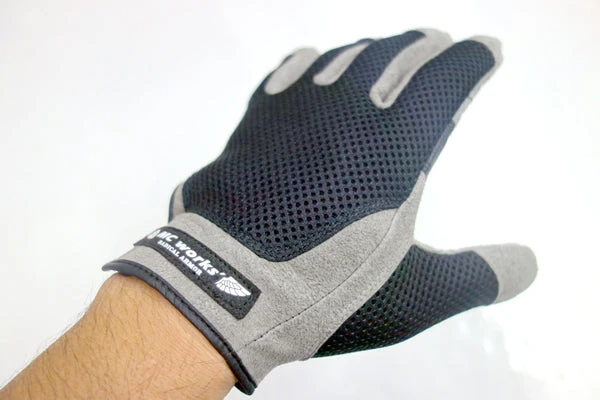 MC Works Protect Glove