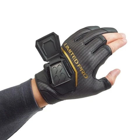 Shimano Limited Pro Titanium Alpha Glove 3 Cut GL-110V - Image 5